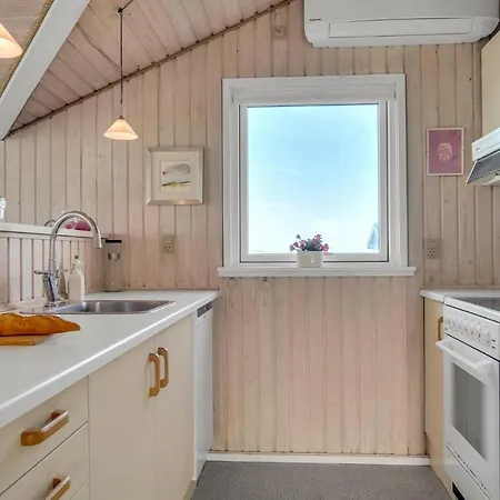 2 Bedroom In Feriehus Hjørring